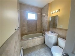 89 Ruthven Street Property Photo 4