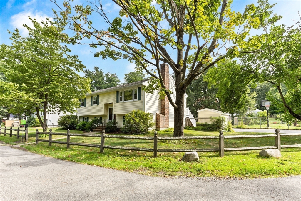 8 Green St Property Photo 1
