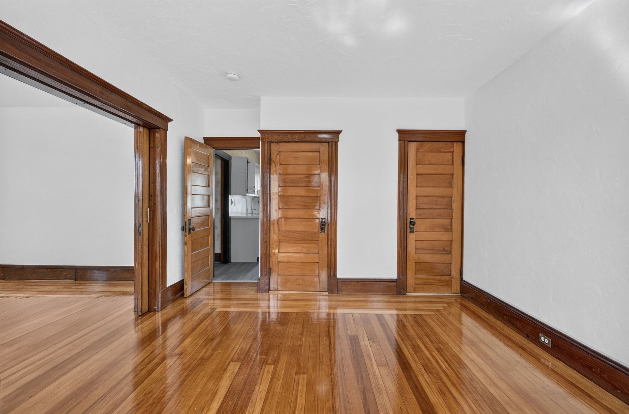 16 Bedford St Property Photo 13