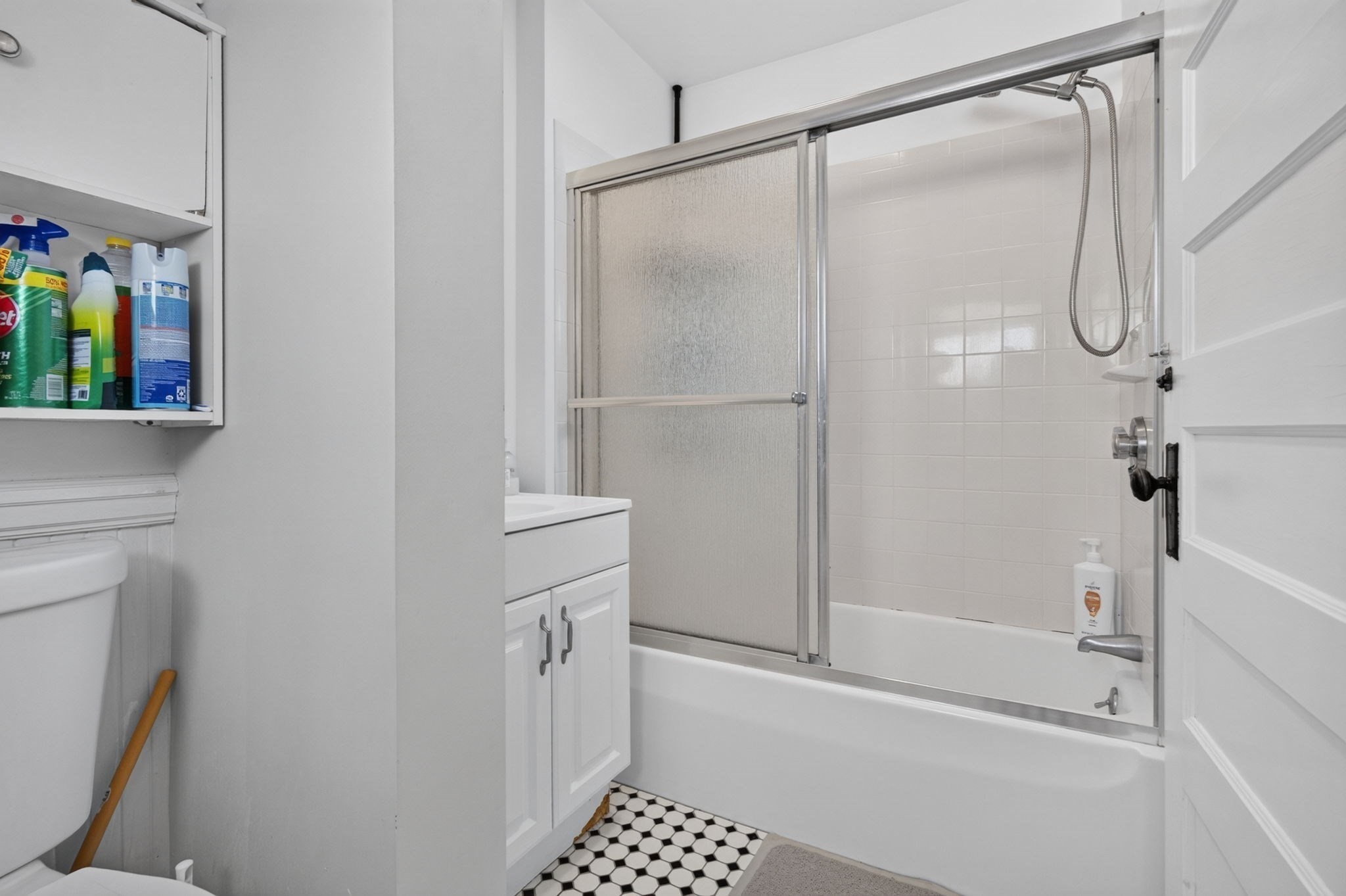 16 Bedford St Property Photo 32