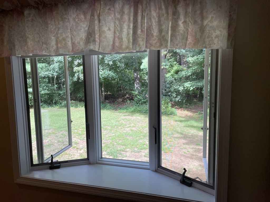 6 Meadowbrook Rd Property Photo 9