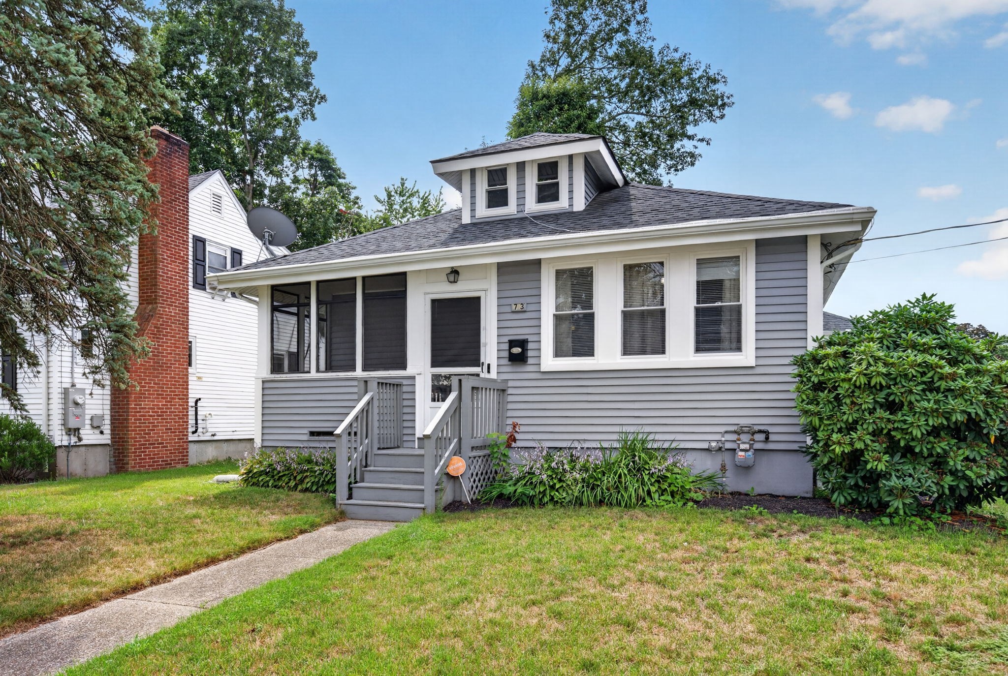 73 Longwood Ave Property Photo 1