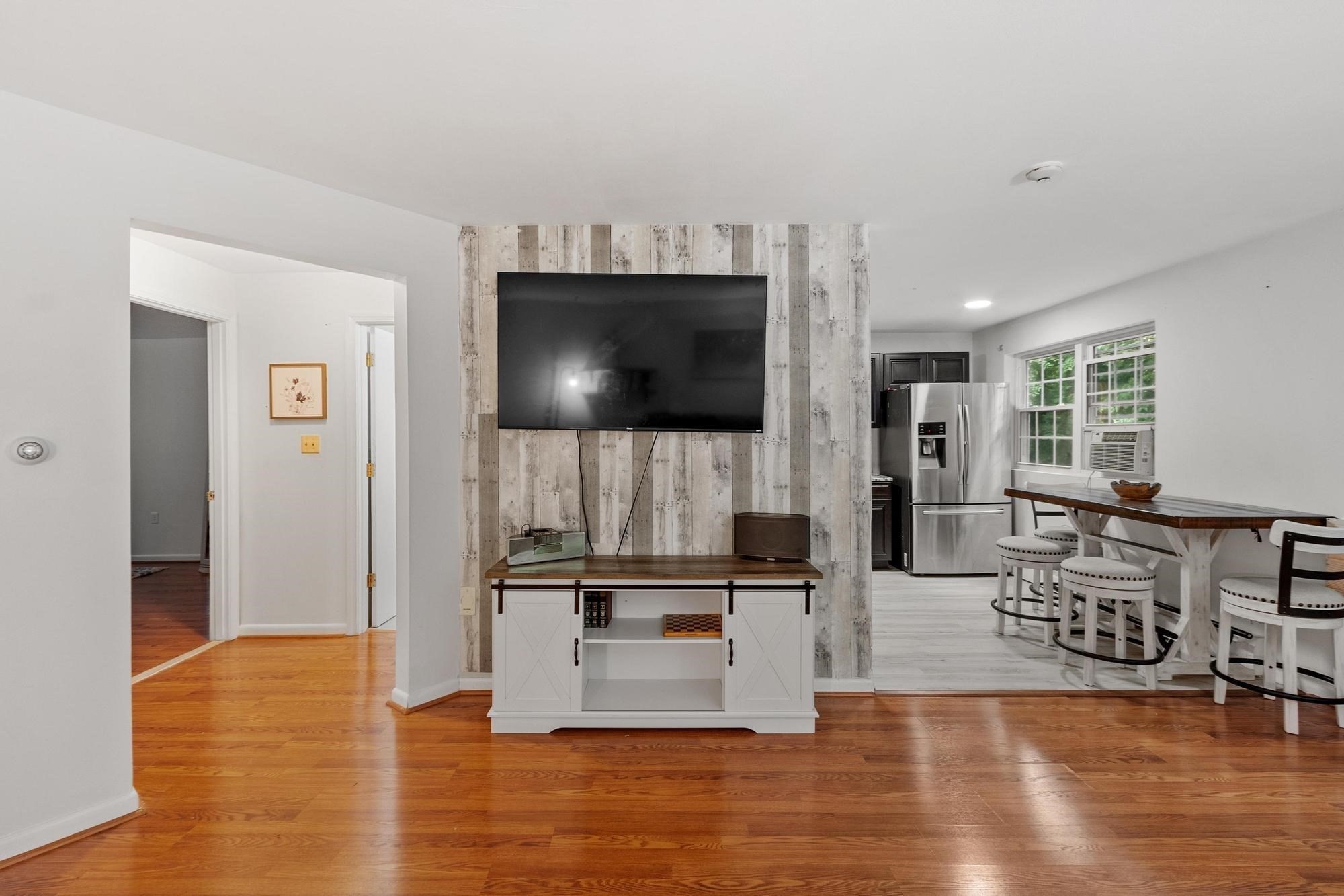 40 Edgelawn Ave # 3 Property Photo 6