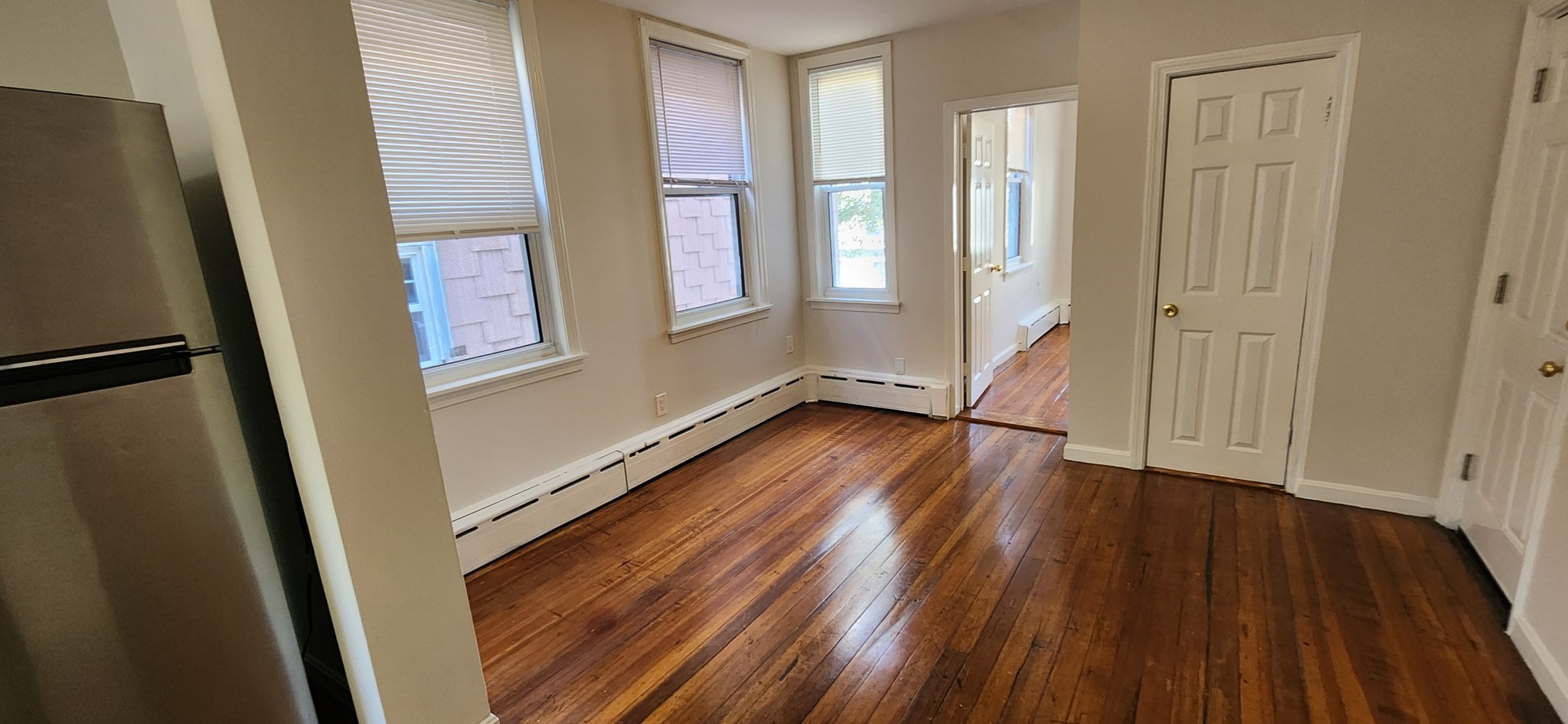 191 Maverick # 2r Property Photo 3
