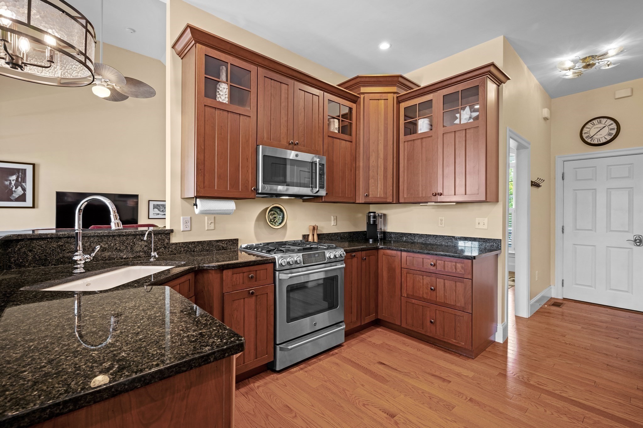 7 Sullivan's Court Property Photo 20