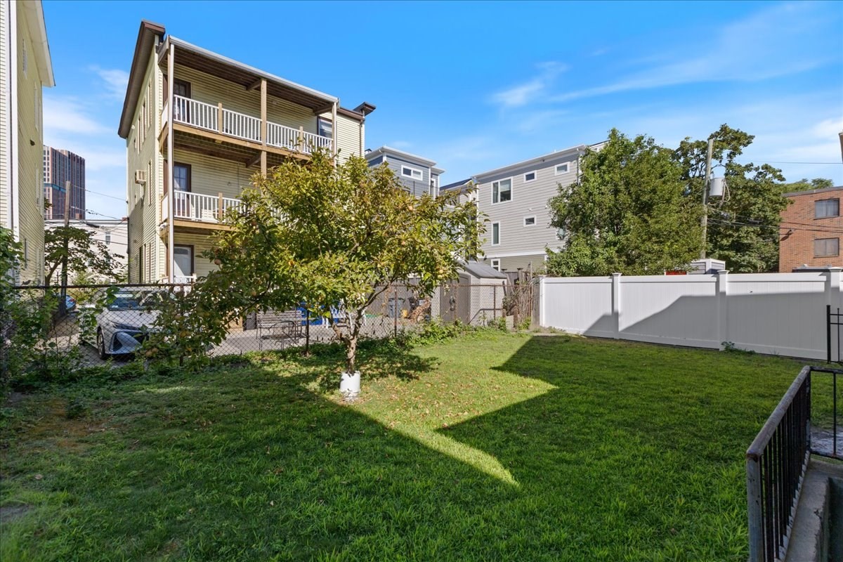 26 Mansfield St Property Photo 20