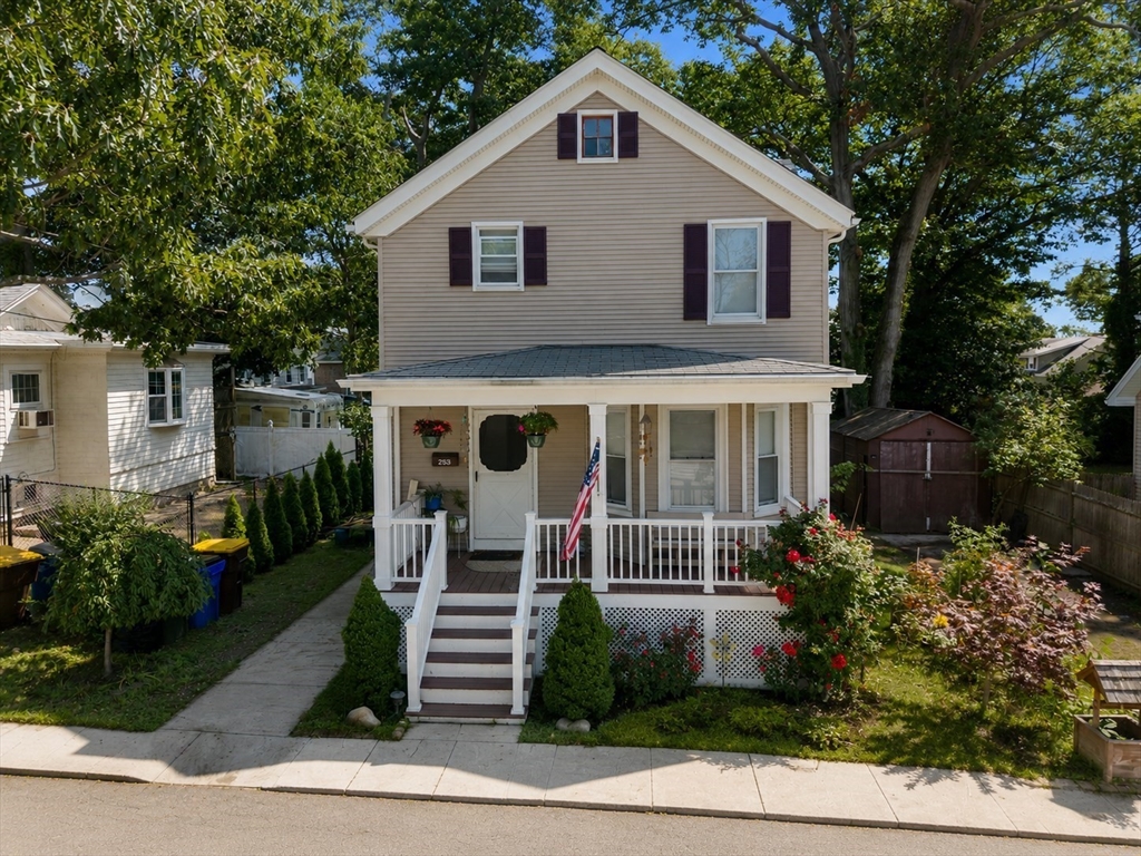 253 Garden St Property Photo 1