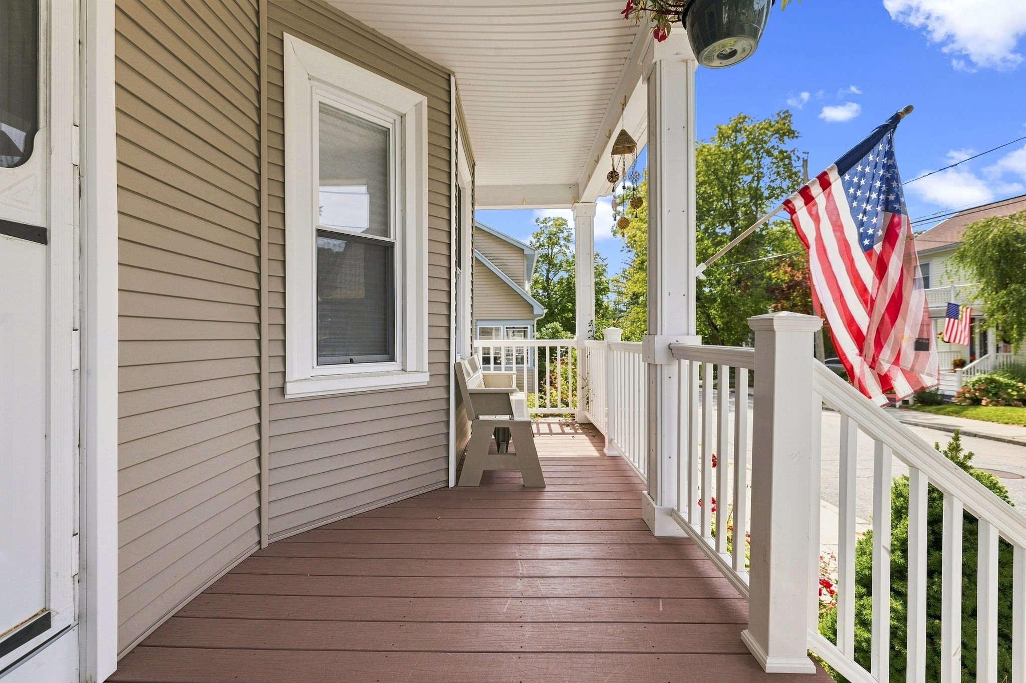 253 Garden St Property Photo 6
