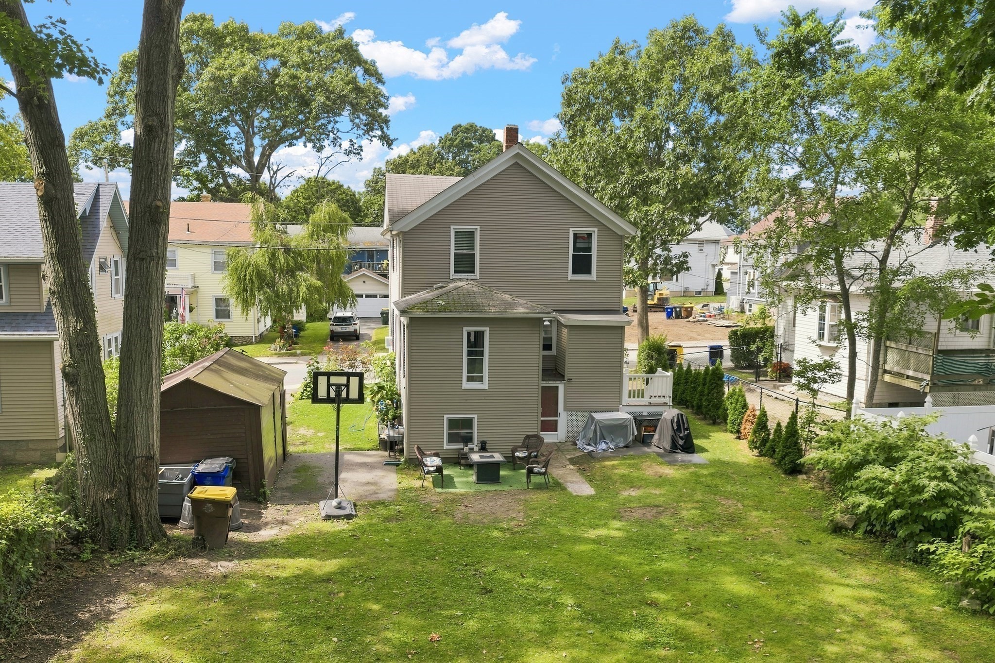 253 Garden St Property Photo 10