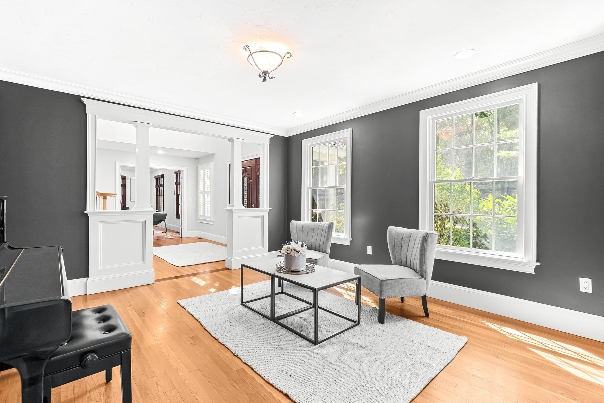 20 Rolling Ln Property Photo 2