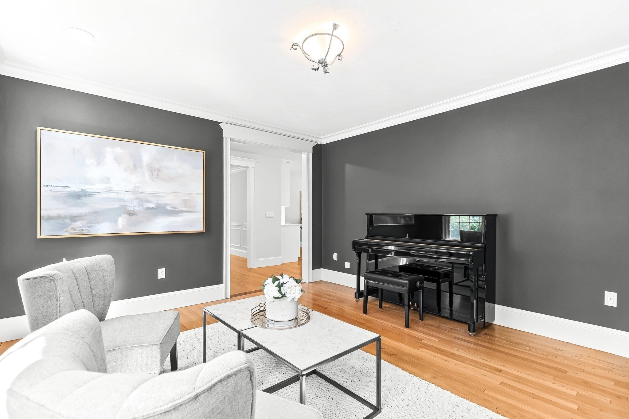20 Rolling Ln Property Photo 3