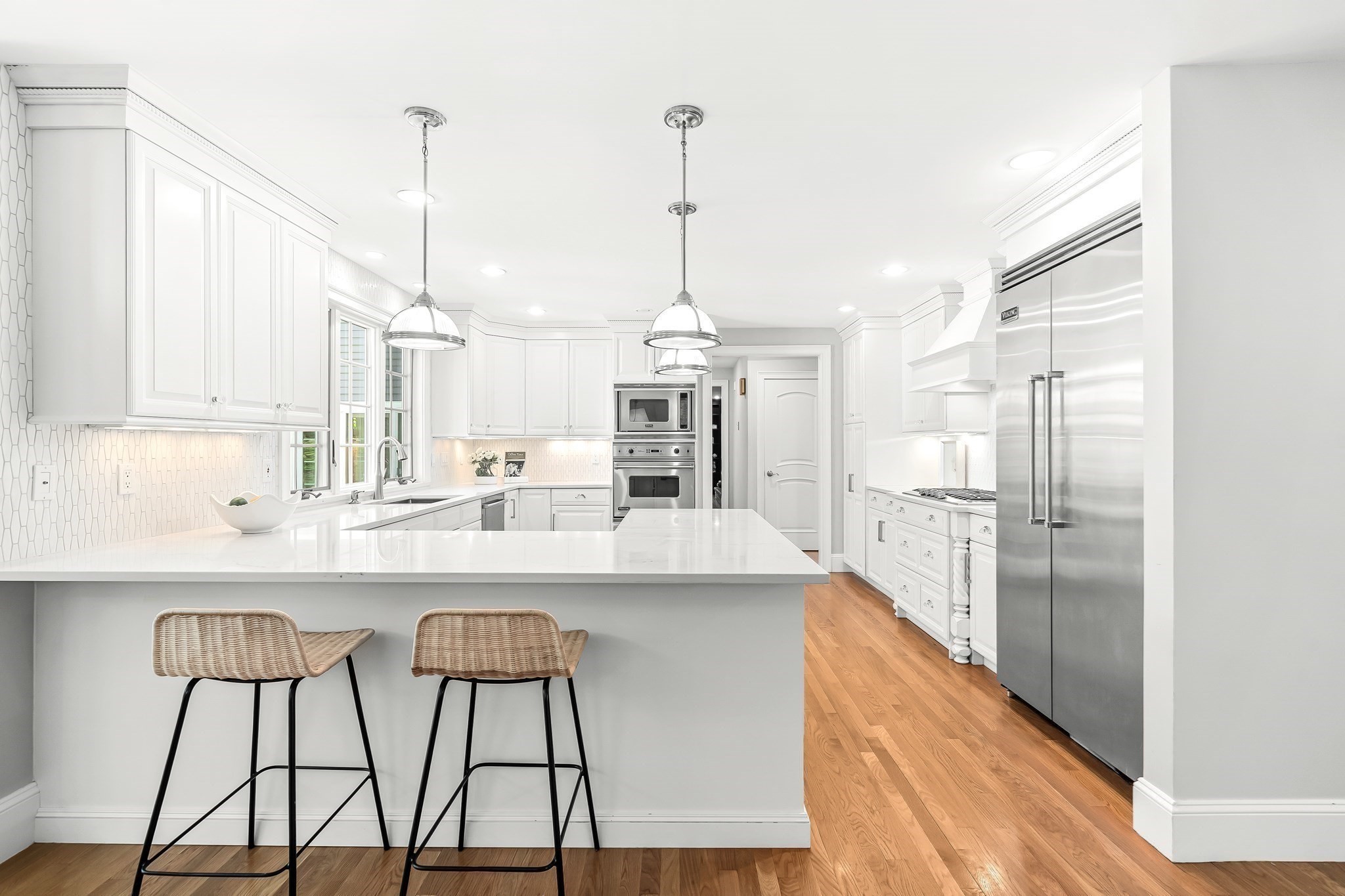 20 Rolling Ln Property Photo 6