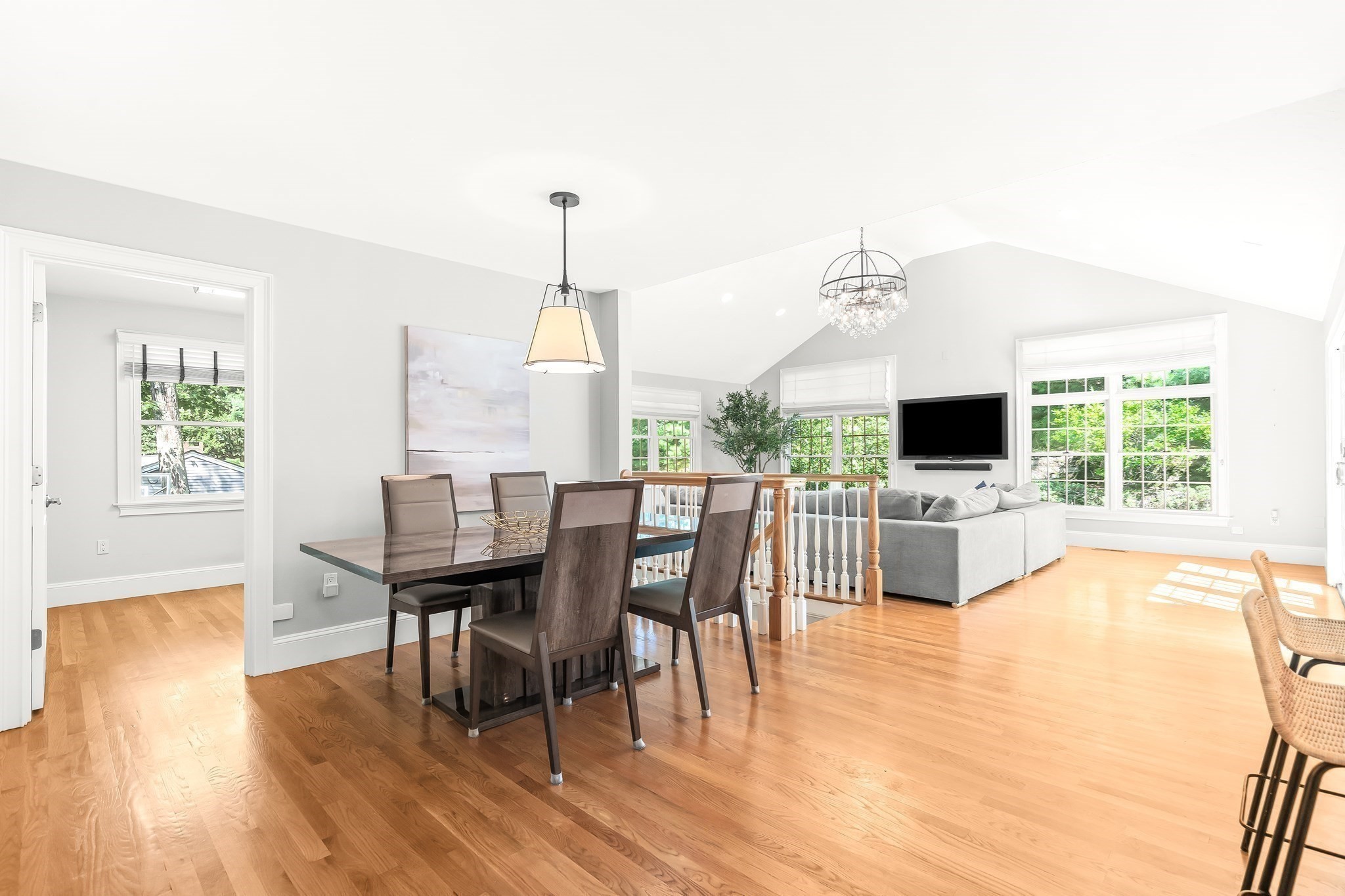 20 Rolling Ln Property Photo 8