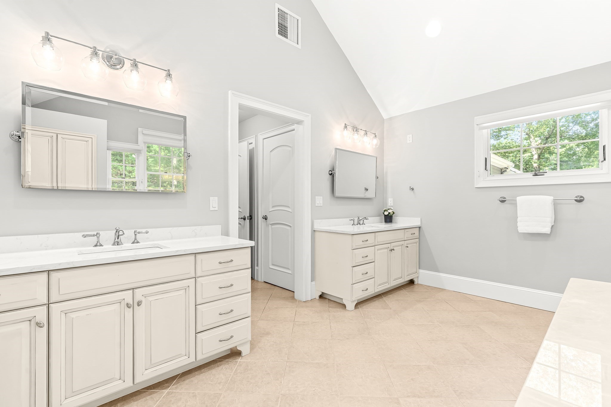 20 Rolling Ln Property Photo 23