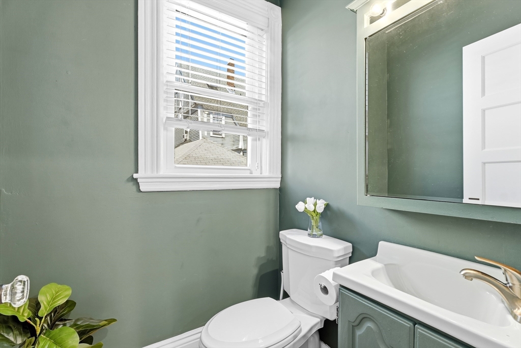 19 Gilmore St Property Photo 6