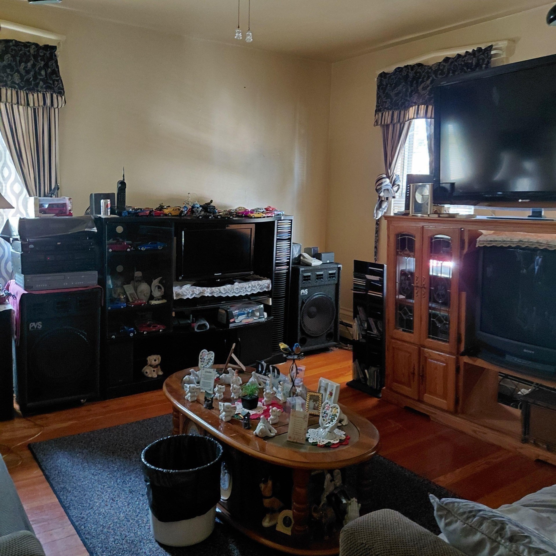 32 Franklin Street Property Photo 7