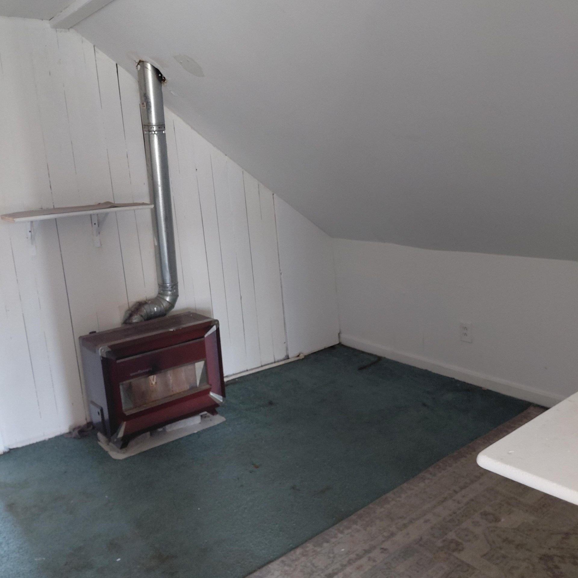 32 Franklin Street Property Photo 13