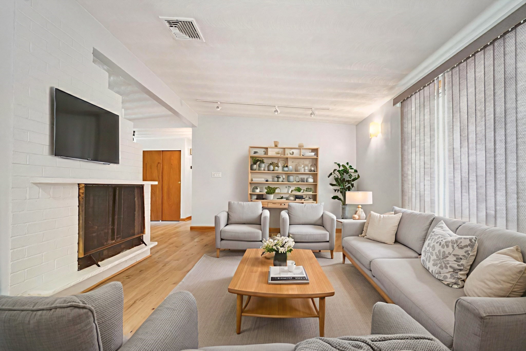 20 Temi Rd Property Photo 4