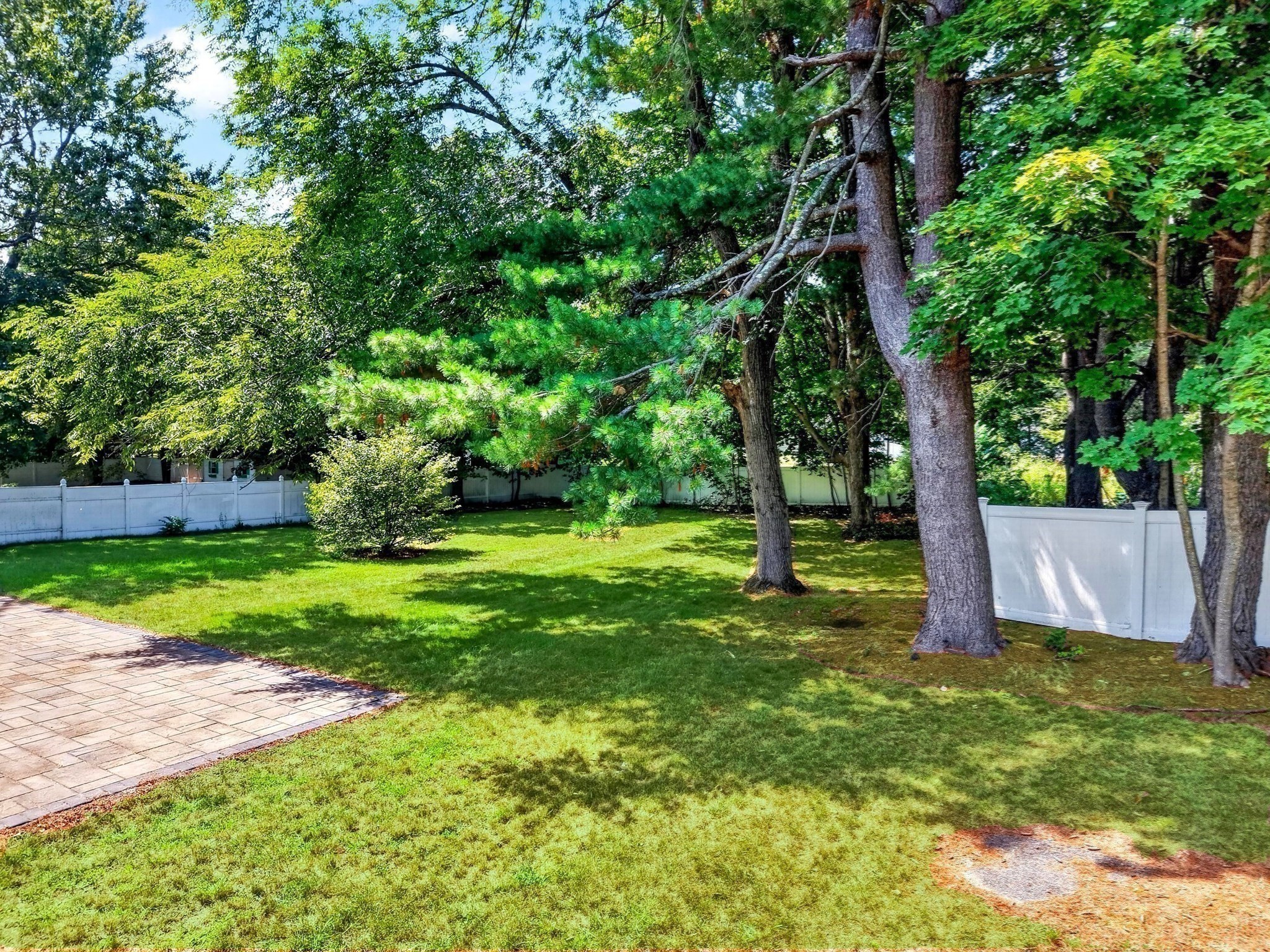 20 Temi Rd Property Photo 17