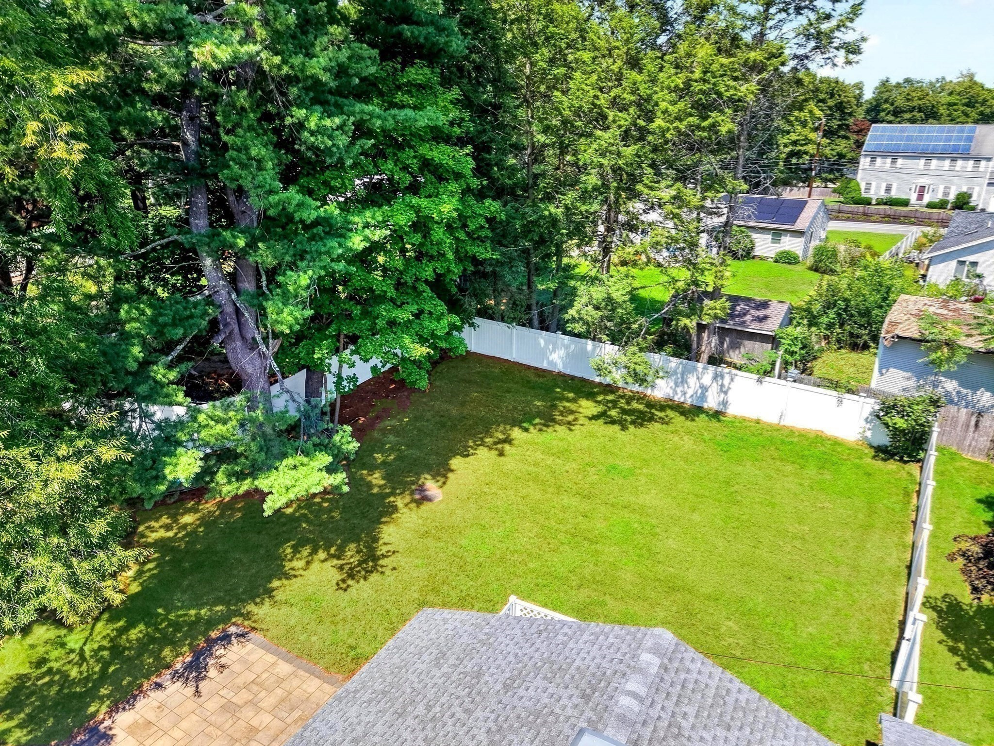 20 Temi Rd Property Photo 22
