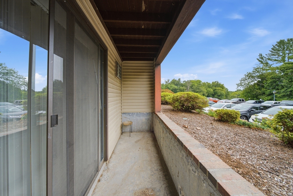129 Quaker Hwy # 3 Property Photo 19