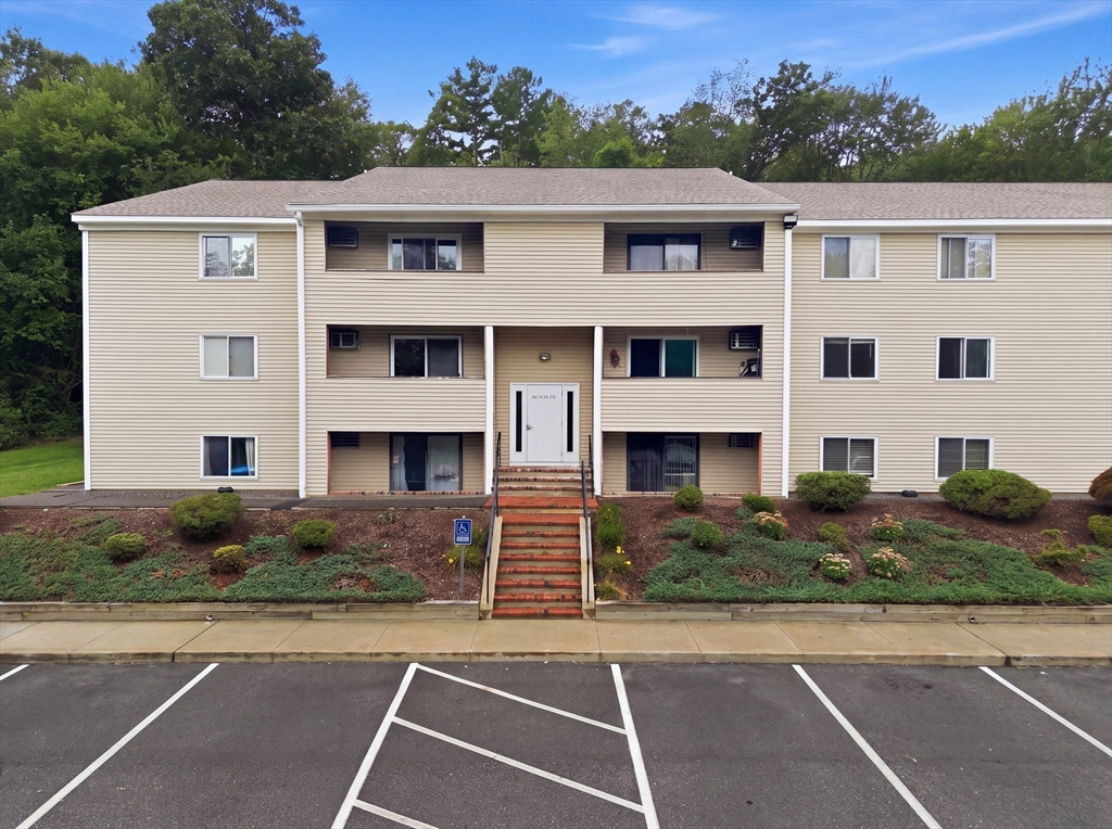 129 Quaker Hwy # 3 Property Photo 27