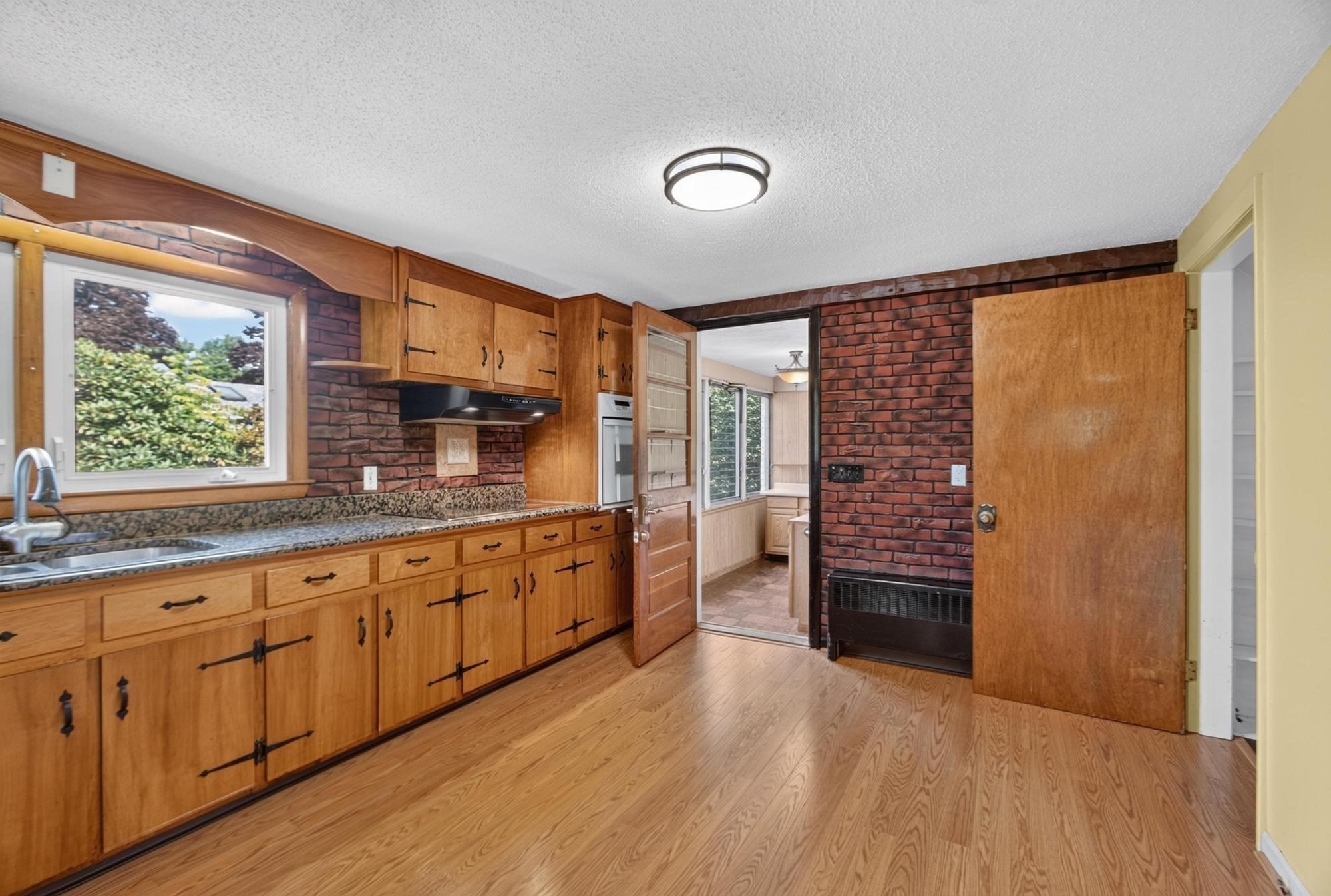 17 Chapel Street Property Photo 13