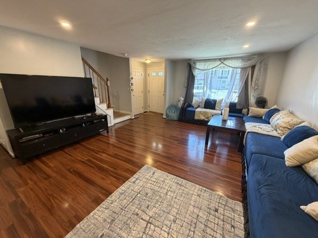 60 Pattison St # C14 Property Photo 7