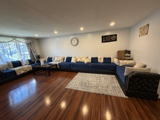 60 Pattison St # C14 Property Photo 11