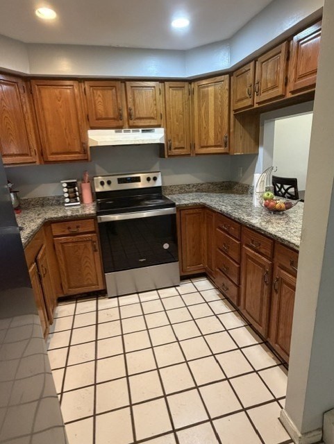 60 Pattison St # C14 Property Photo 17