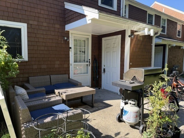 60 Pattison St # C14 Property Photo 37