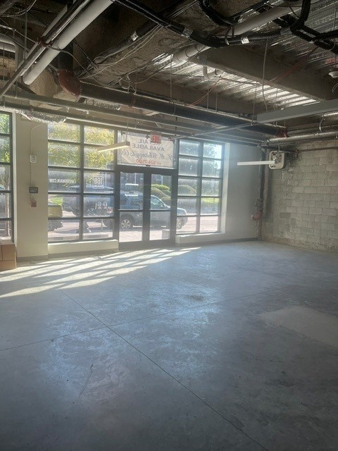 166 Main St Property Photo 2