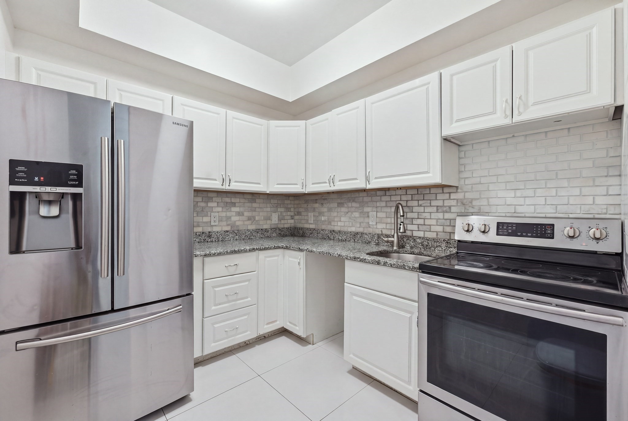 38 Carter St # 107 Property Photo 3