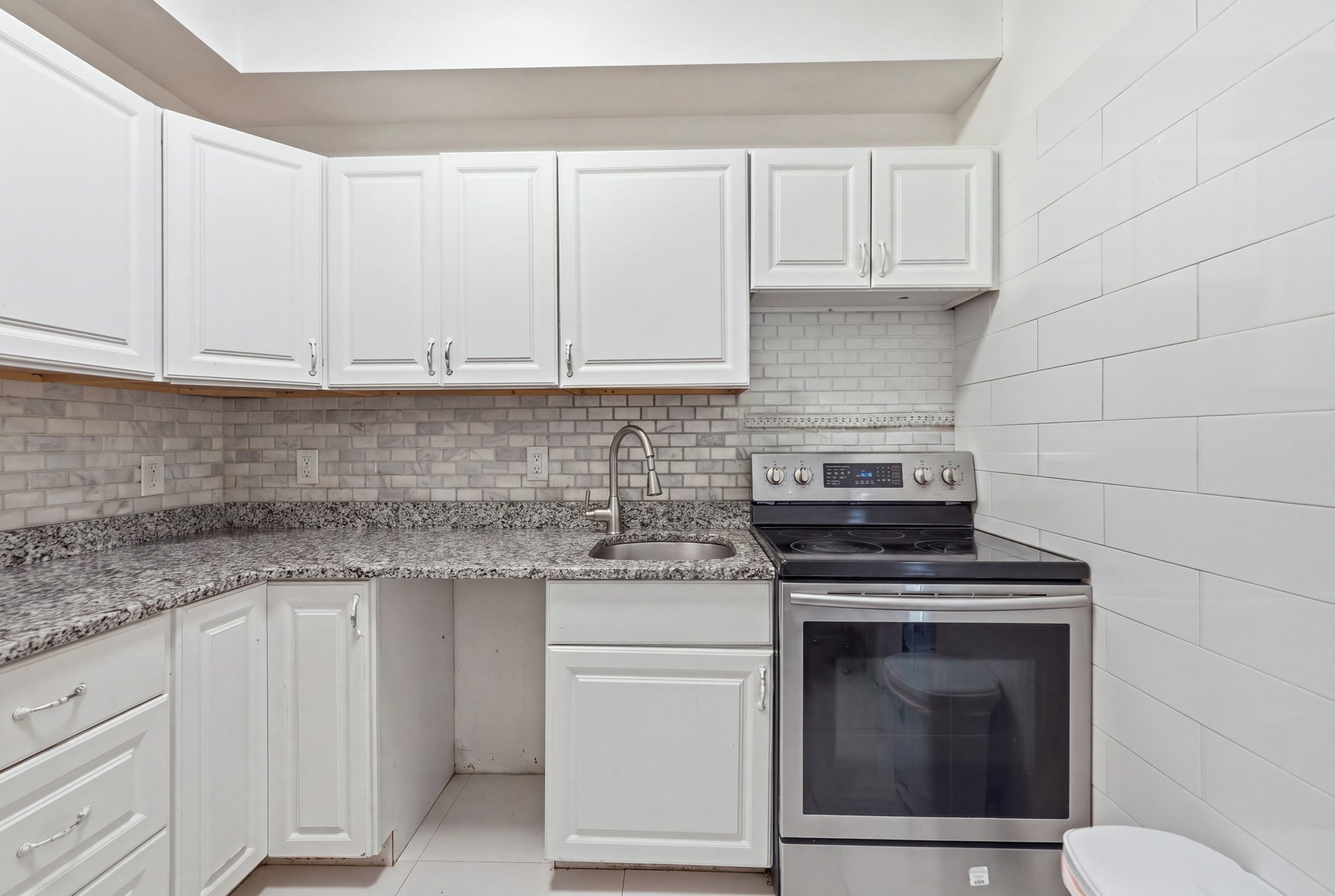 38 Carter St # 107 Property Photo 5