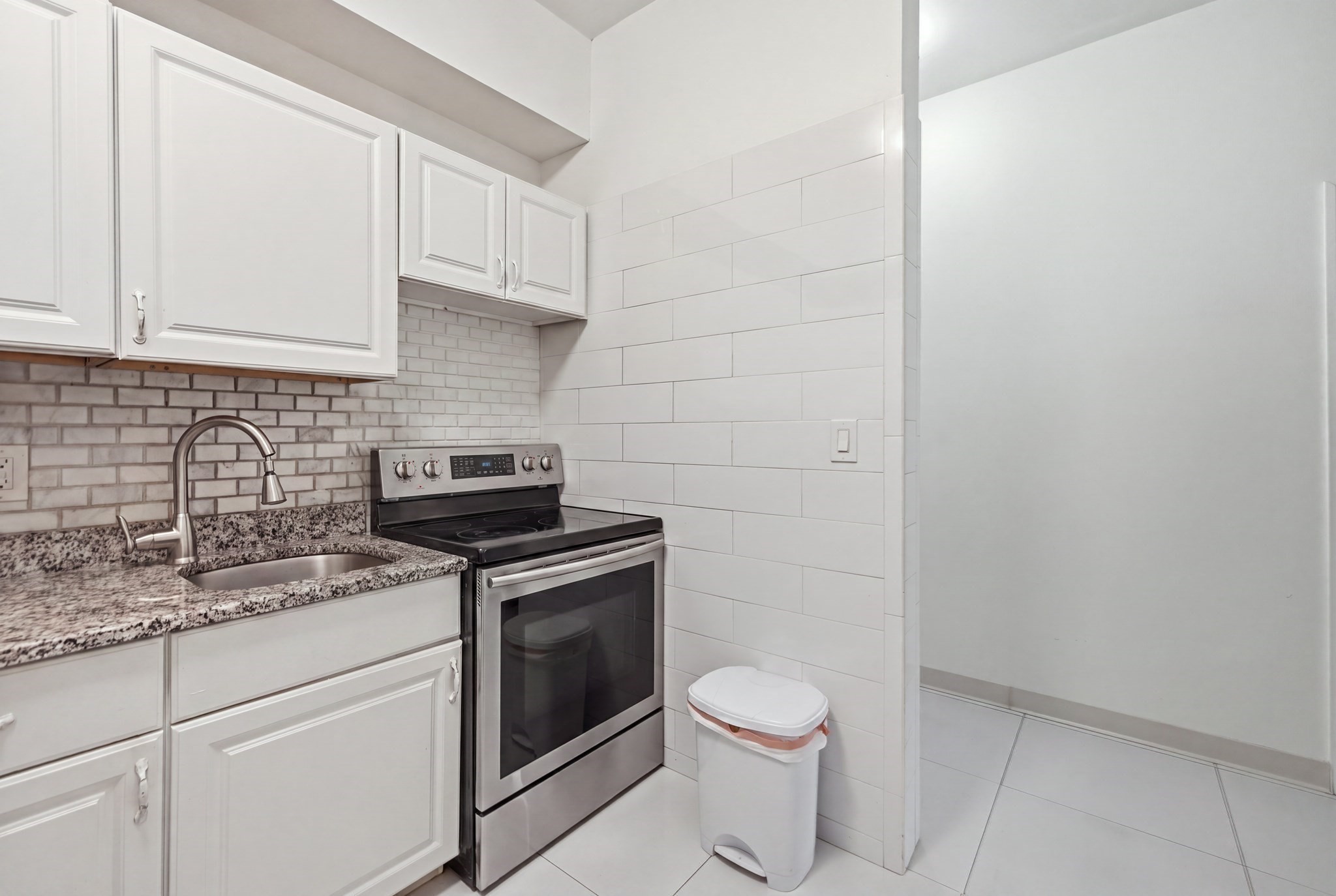 38 Carter St # 107 Property Photo 6