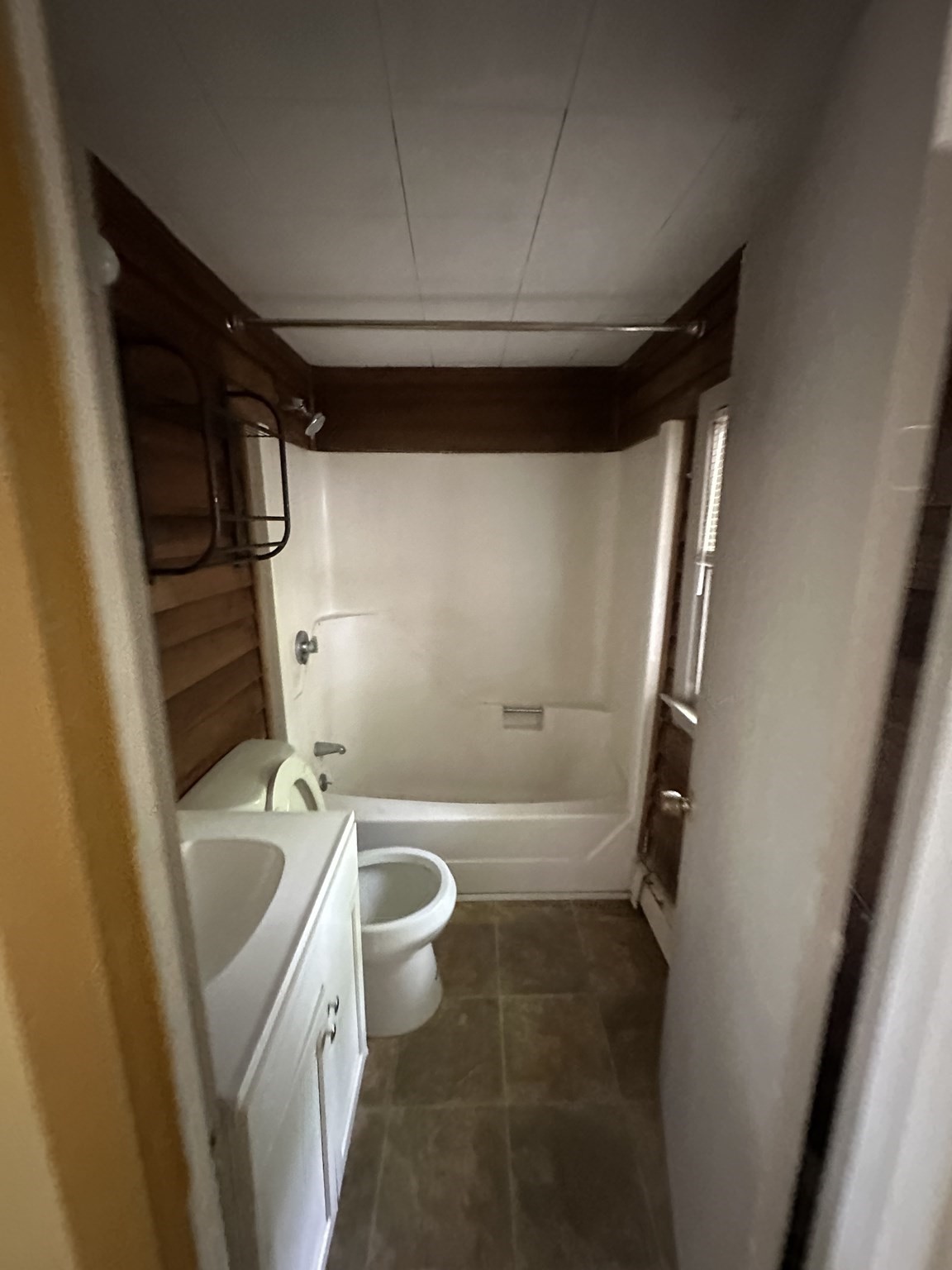 35 Hillcrest St. Property Photo 7
