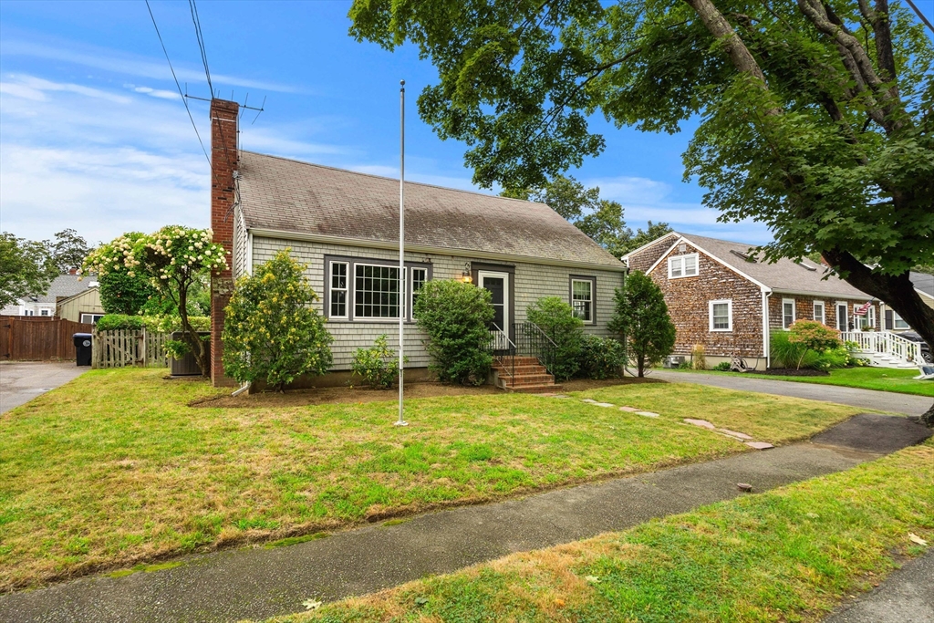18 Iverson Rd Property Photo 3