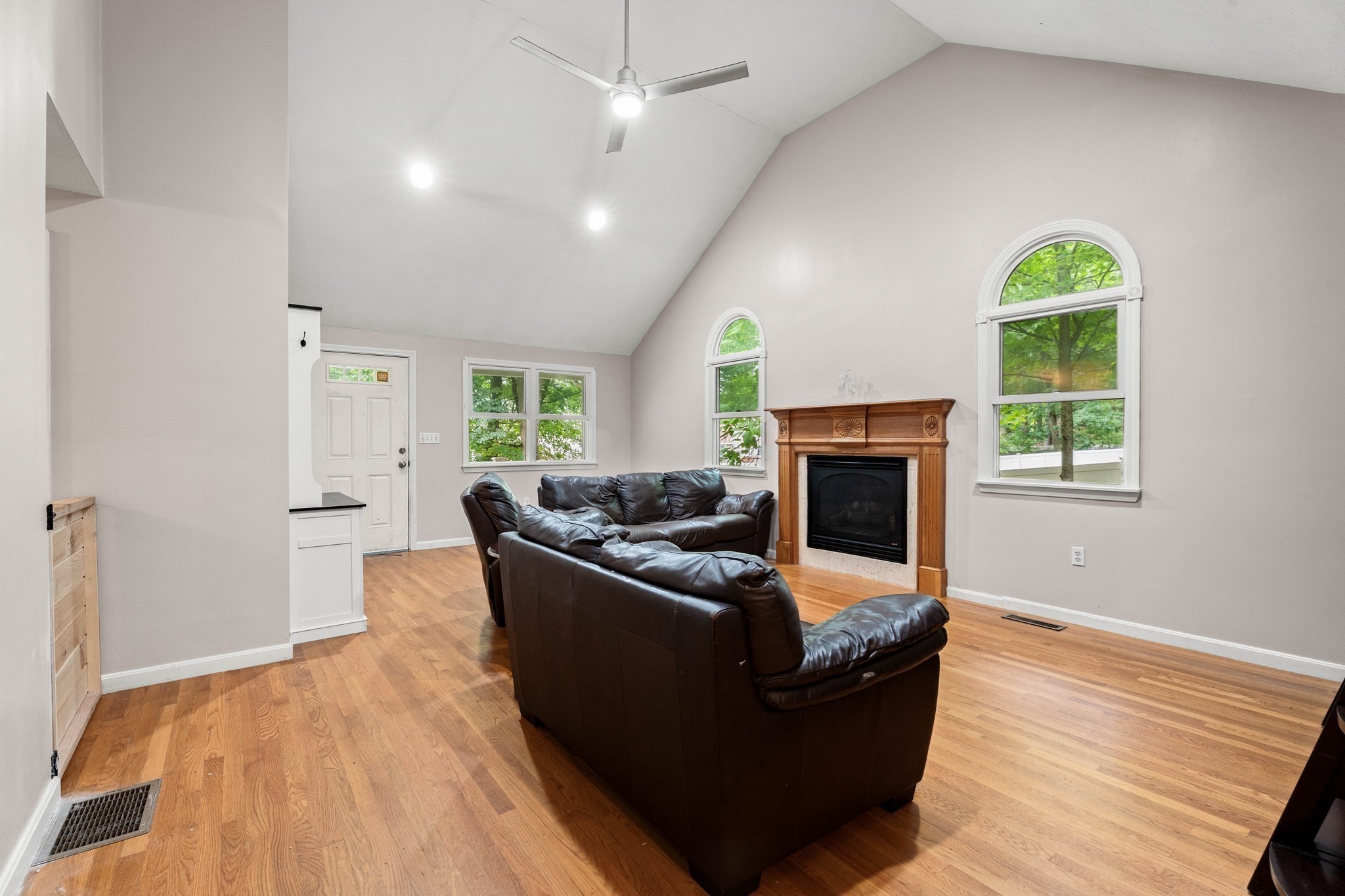 10 Albert Property Photo 11