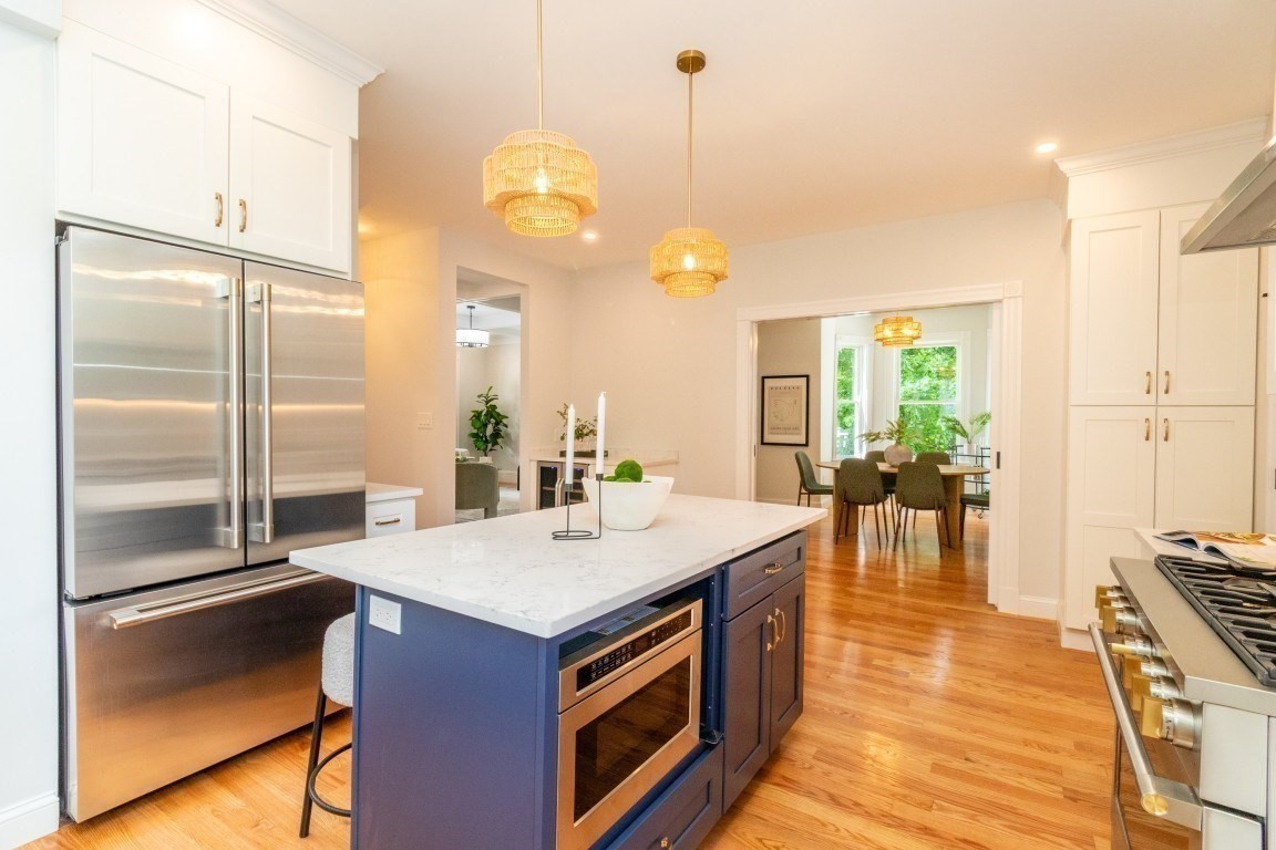 22 Bellevue St # 1 Property Photo 7