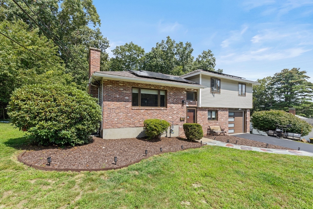 27 Lyman Rd Property Photo 1