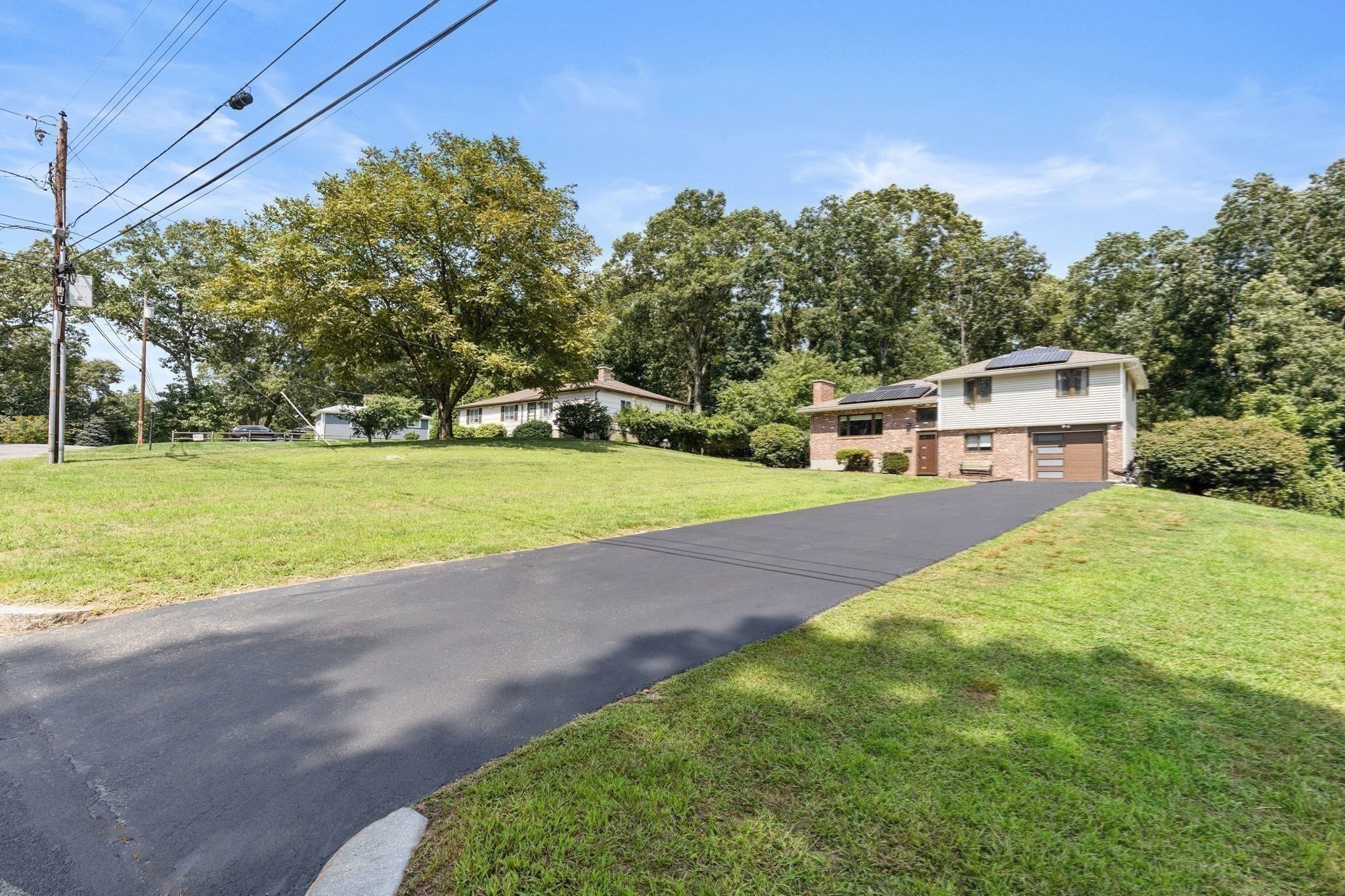 27 Lyman Rd Property Photo 1