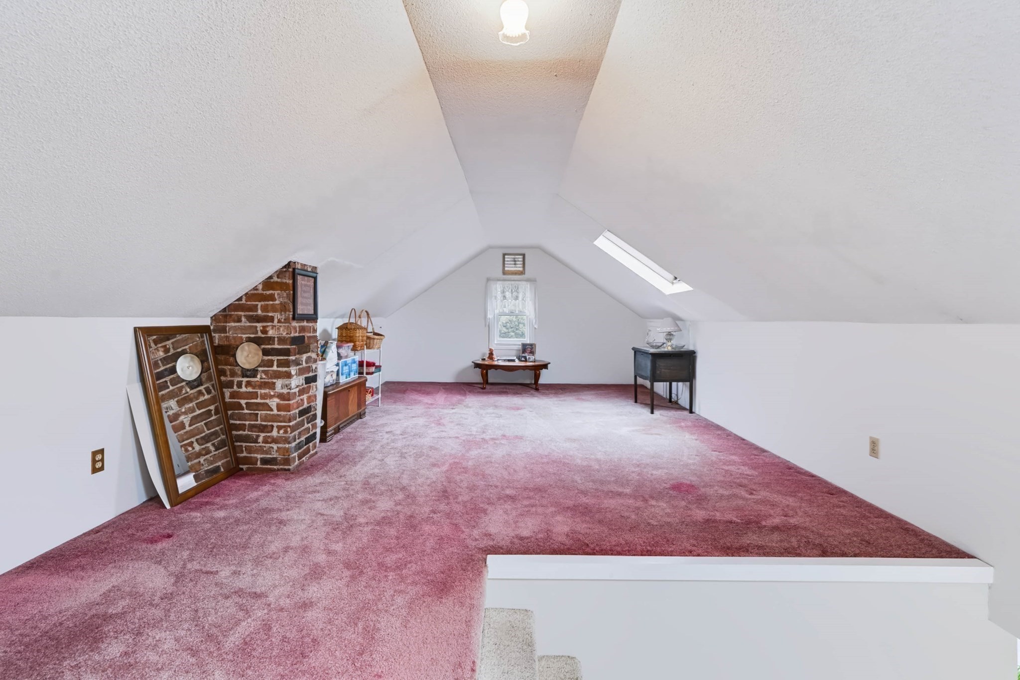 32 East Street Property Photo 25