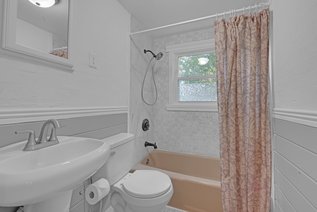 187 Campbell Dr Property Photo 11