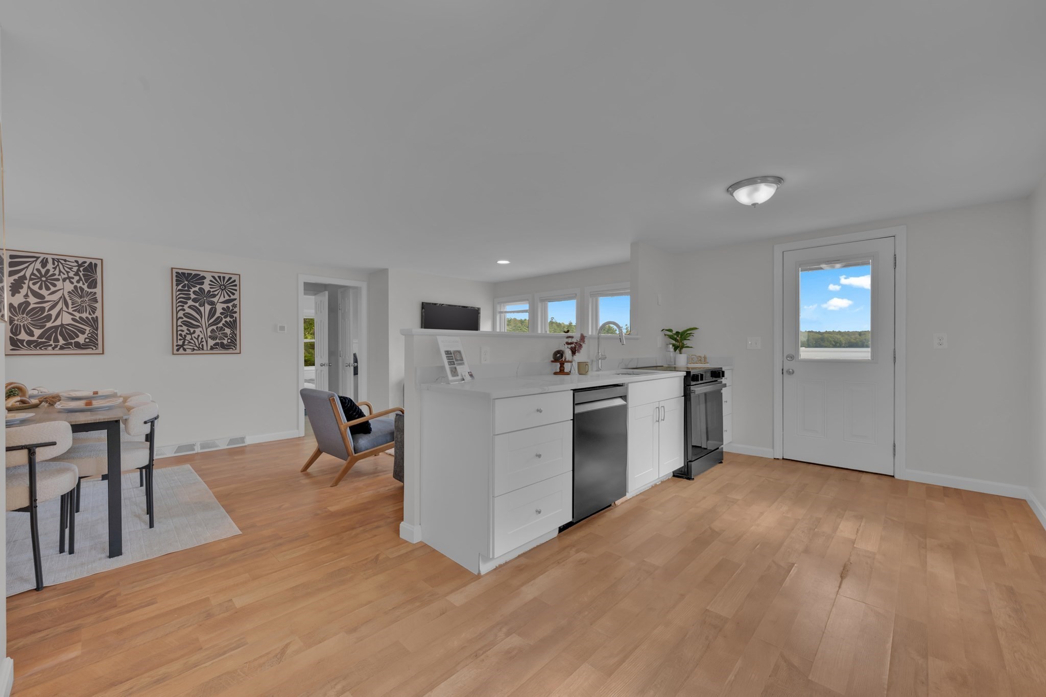 1 Summer Village Rd Property Photo 3