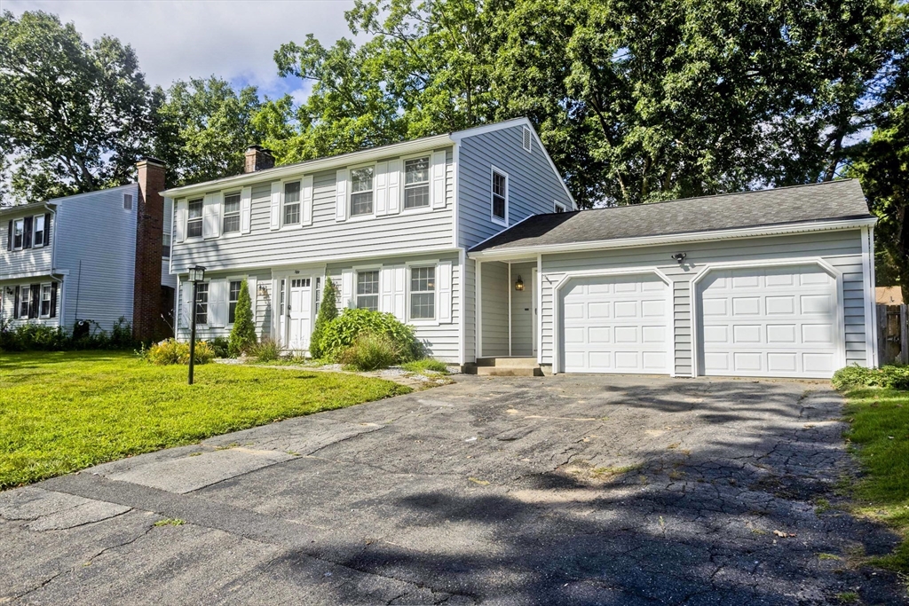 50 Crystal Brook Dr Property Photo 2
