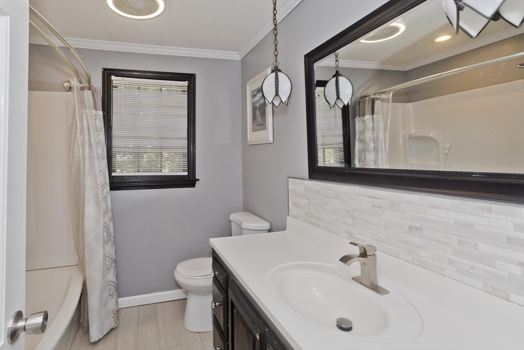 50 Crystal Brook Dr Property Photo 17