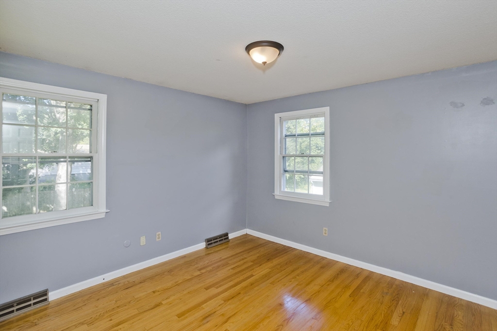 50 Crystal Brook Dr Property Photo 21
