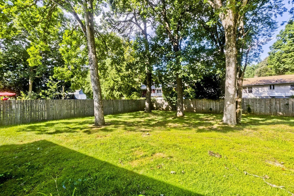 50 Crystal Brook Dr Property Photo 29