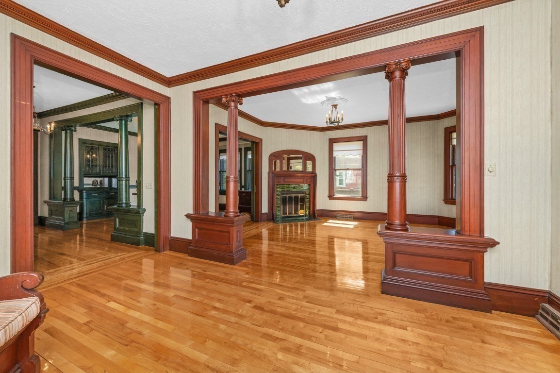 14 Lafayette St Property Photo 3