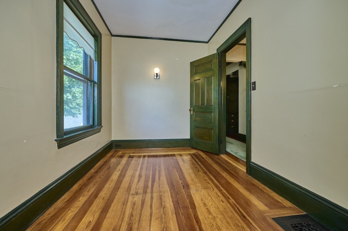 14 Lafayette St Property Photo 22